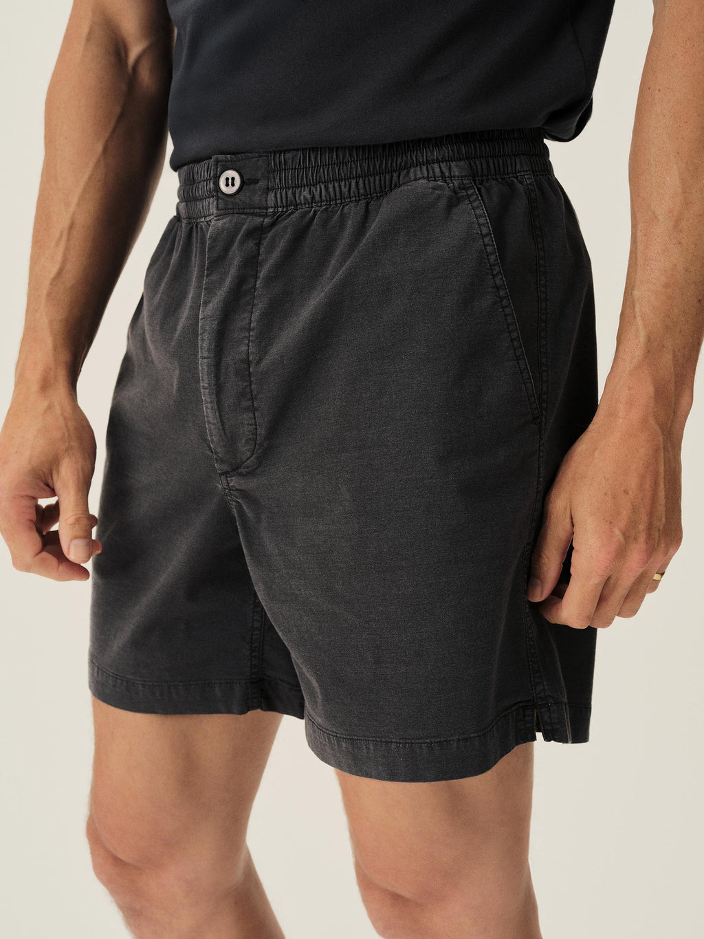 6" Deck Short